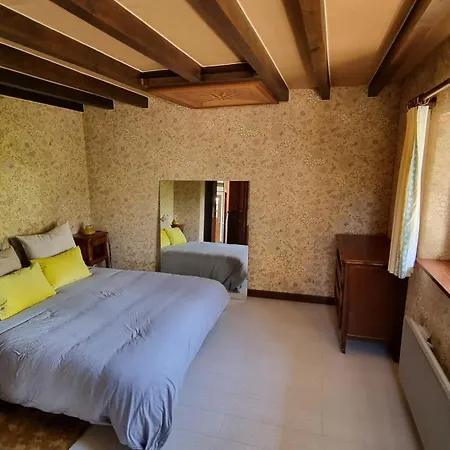 Les Maisons De Melody לינה וארוחת בוקר